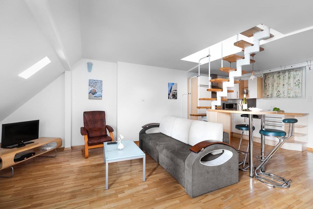 P&O Serviced Apartments Old Town Podwale Varsóvia Exterior foto